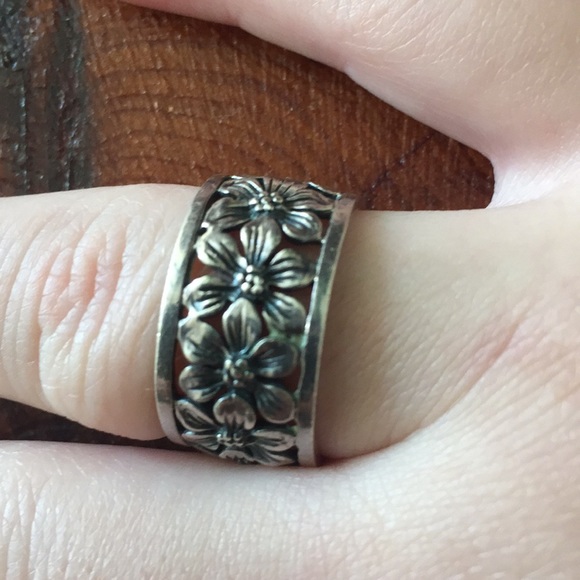 Sterling silver ring - Picture 5 of 5